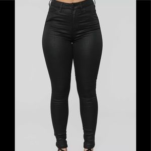 Fashion nova high waist skinny shinny jeans size 11